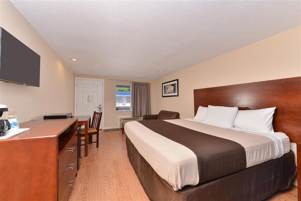 Americas Best Value Inn-Saint Clairsville/Wheeling St. Clairsville Room photo