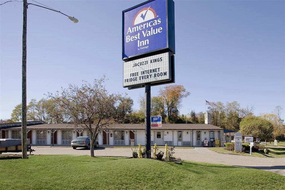 Americas Best Value Inn-Saint Clairsville/Wheeling St. Clairsville Exterior photo